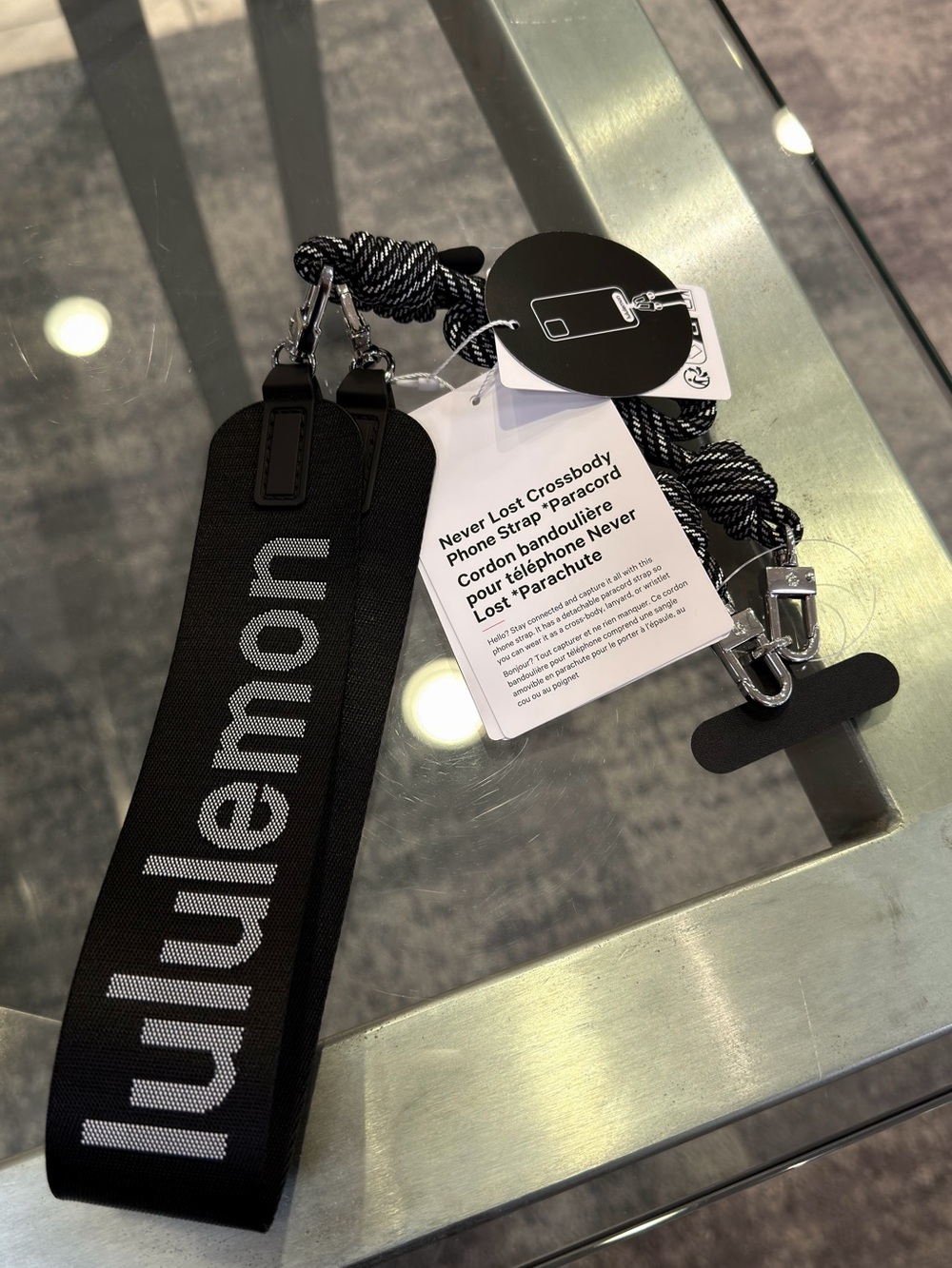 lululemon athletica Never Lost Crossbody Phone Strap - Black